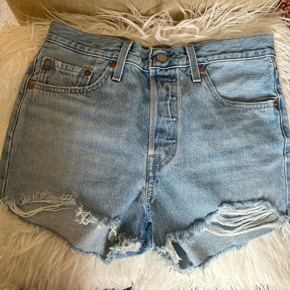 Women’s 501 Levi’s shorts